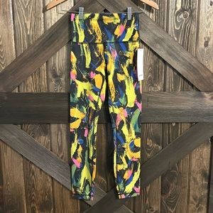 Lululemon wunder train 25” hiye neon graffiti spray paint leggings size 4